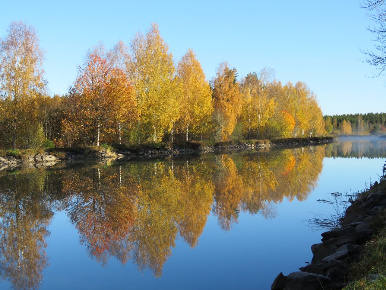 Herbst am Göta Kanal 1